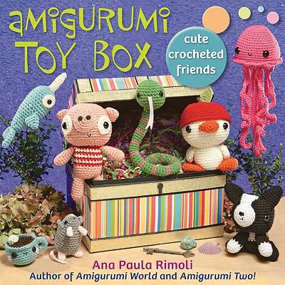 Amigurumi toy box : cute crocheted friends